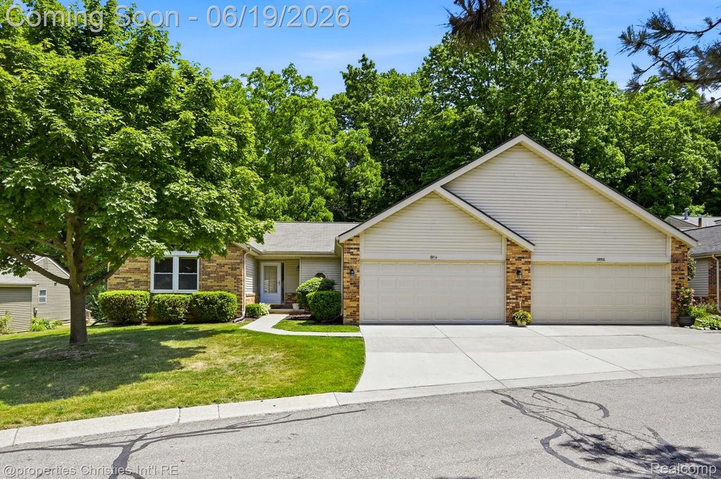 19714 Cardene Way 80, Northville Township, MI 48167