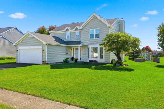 997 Village Road, Crystal Lake, IL 60014