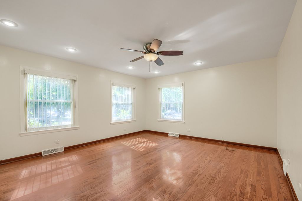 1930 W Birchwood Avenue 1W, Chicago, IL 60626 — photo 2