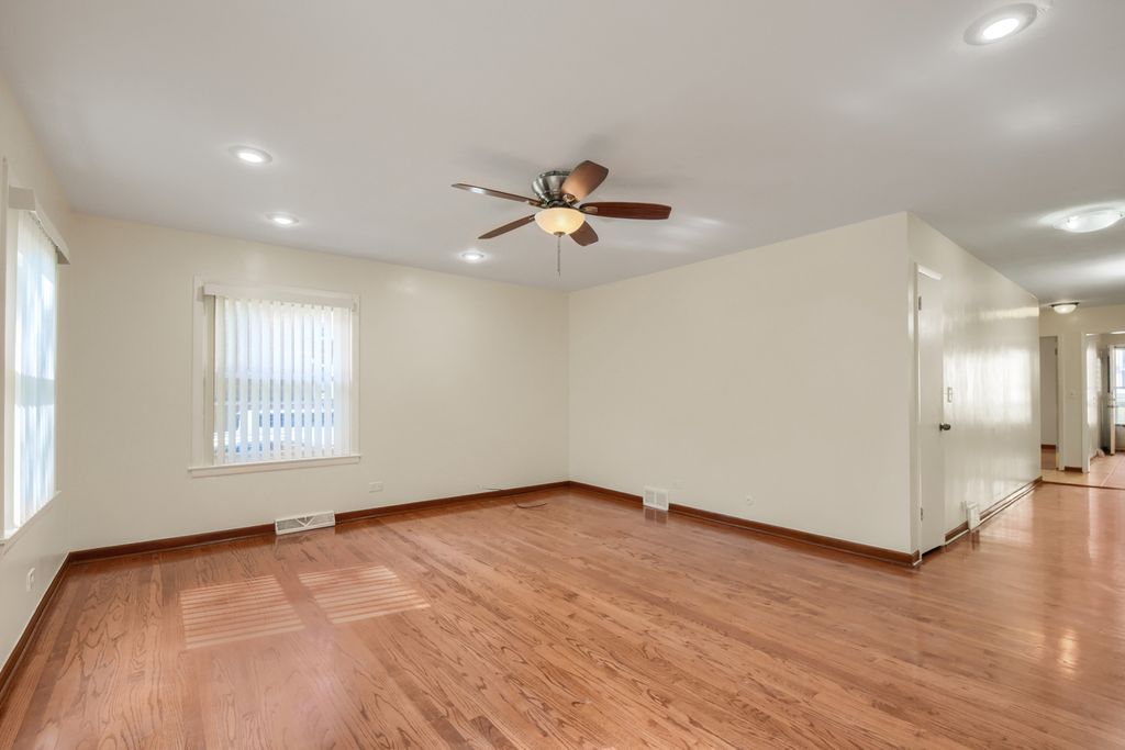 1930 W Birchwood Avenue 1W, Chicago, IL 60626 — photo 3