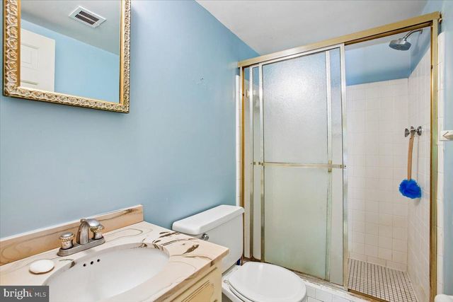 6220 HARDY DR, Mclean, VA 22101