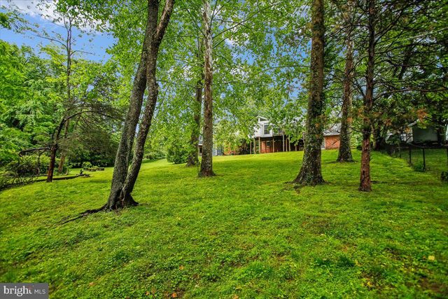 6220 HARDY DR, Mclean, VA 22101