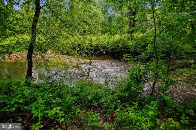 6220 HARDY DR, Mclean, VA 22101