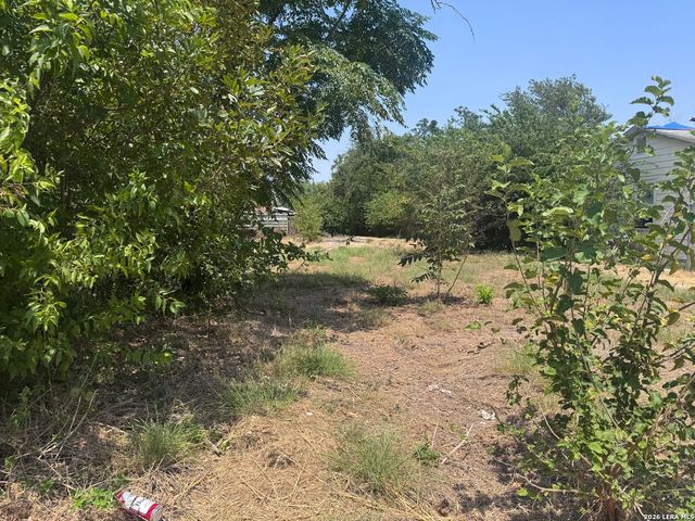 2243 BURNET ST, San Antonio, TX 78202