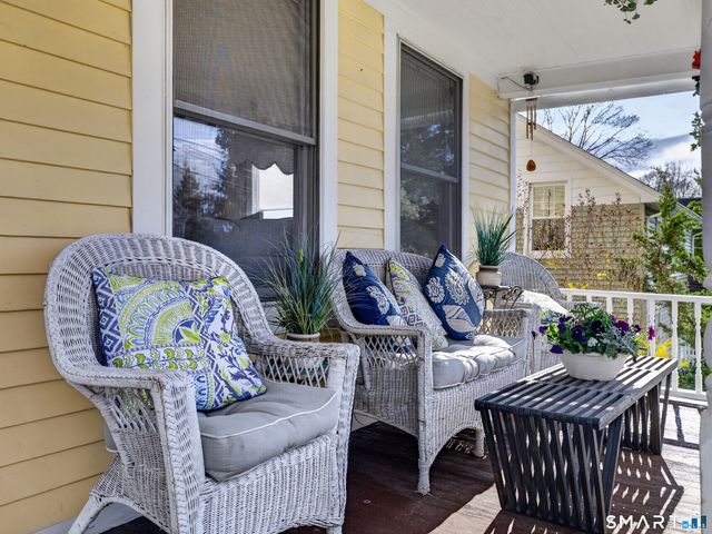 16 School Street, Stonington, CT 06355