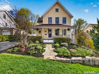 16 School Street, Stonington, CT 06355
