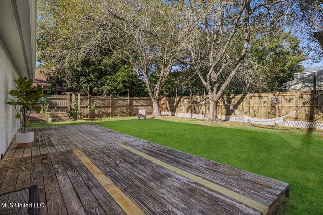 109 S Wright Avenue, Long Beach, MS 39560