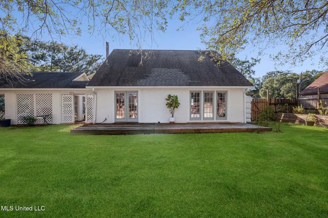 109 S Wright Avenue, Long Beach, MS 39560