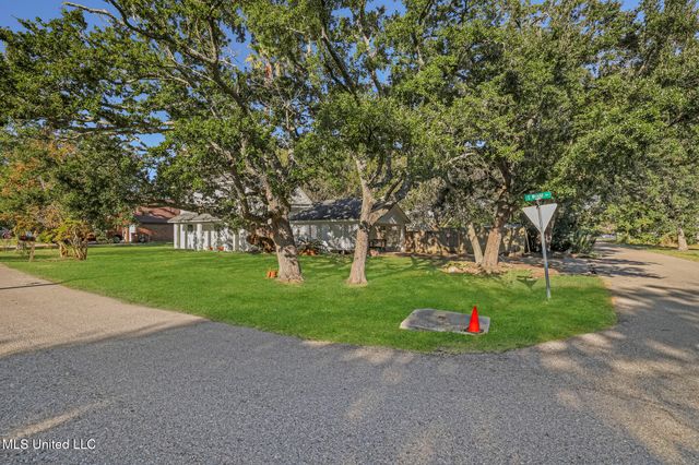 109 S Wright Avenue, Long Beach, MS 39560