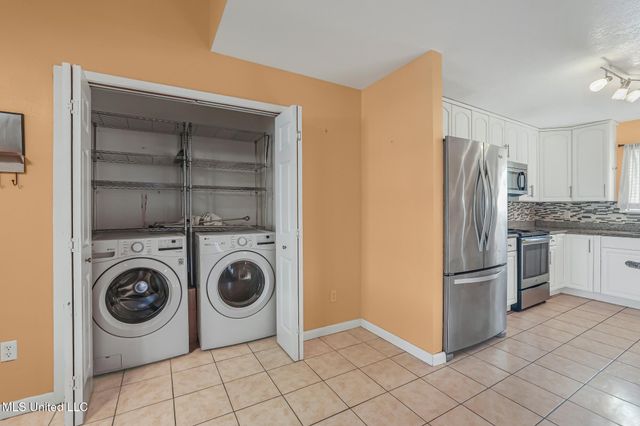 109 S Wright Avenue, Long Beach, MS 39560