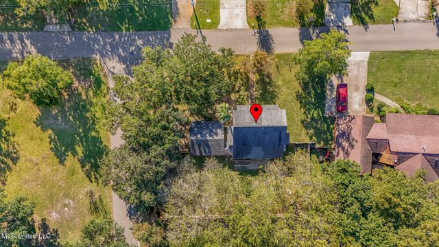 109 S Wright Avenue, Long Beach, MS 39560