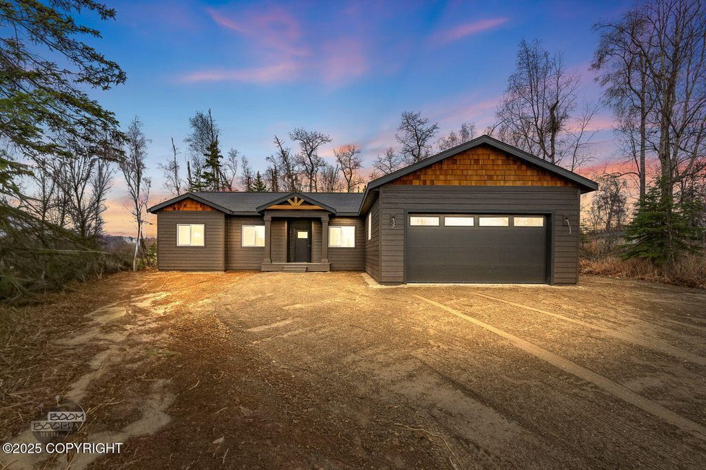 7158 S Lark Circle, Wasilla, AK 99623