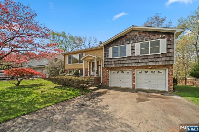 410 White Avenue, Northvale, NJ 07647