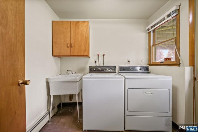 410 White Avenue, Northvale, NJ 07647