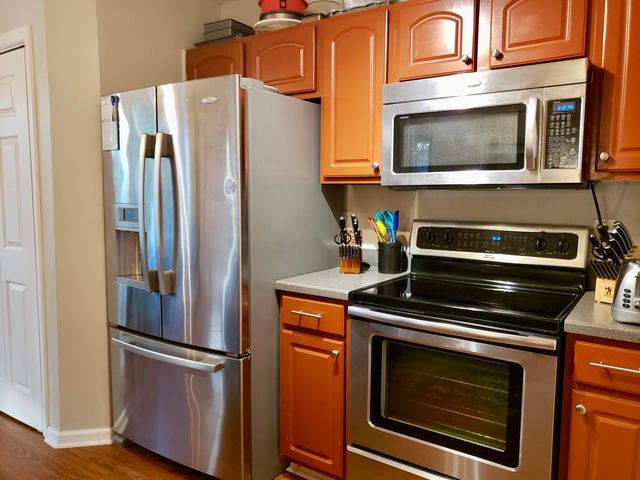 2780 Fernwood Drive, North Charleston, SC 29406