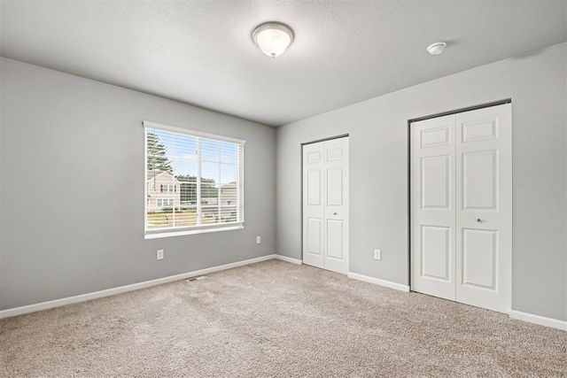 1202 Pinewood Drive, Greenville, MI 48838