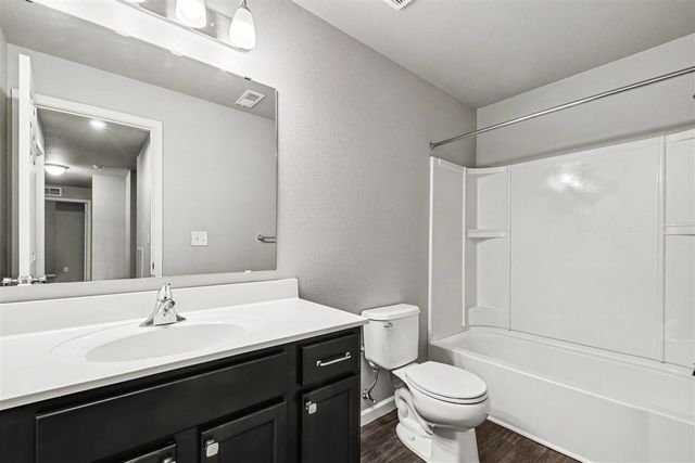 1202 Pinewood Drive, Greenville, MI 48838