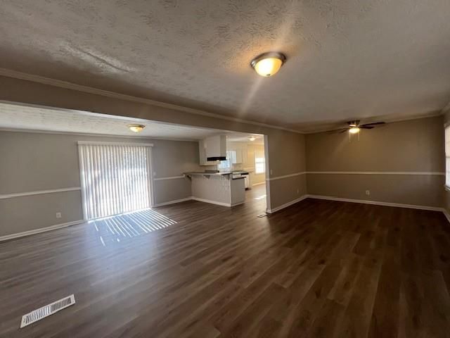 5555 Richland Drive, Douglasville, GA 30135