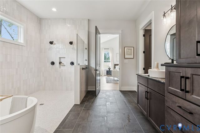 9468 Angels Share Dr, New Kent, VA 23124