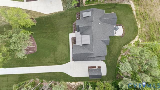 9468 Angels Share Dr, New Kent, VA 23124