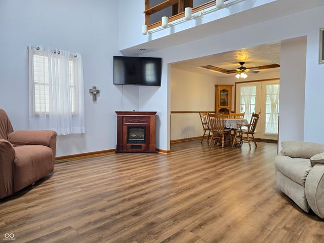 443 W 1st, Rushville, IN 46173