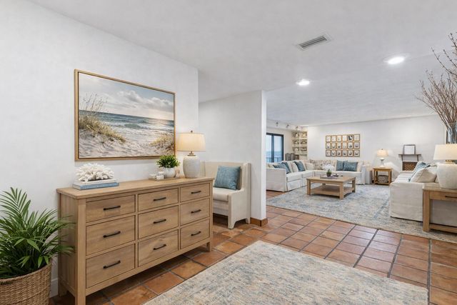 2155 S Ocean Boulevard S 19, Delray Beach, FL 33483