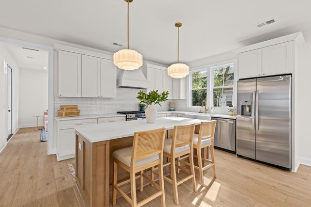 1105 Justice Street, North Charleston, SC 29405