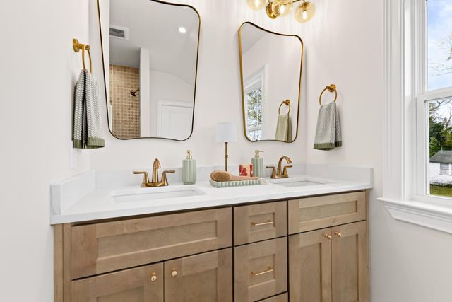 1105 Justice Street, North Charleston, SC 29405