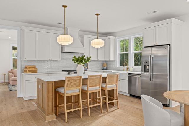 1105 Justice Street, North Charleston, SC 29405