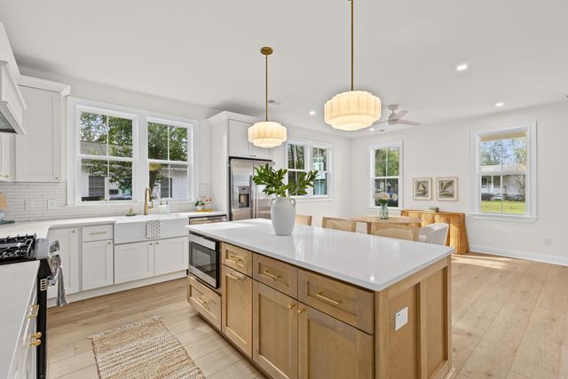 1105 Justice Street, North Charleston, SC 29405