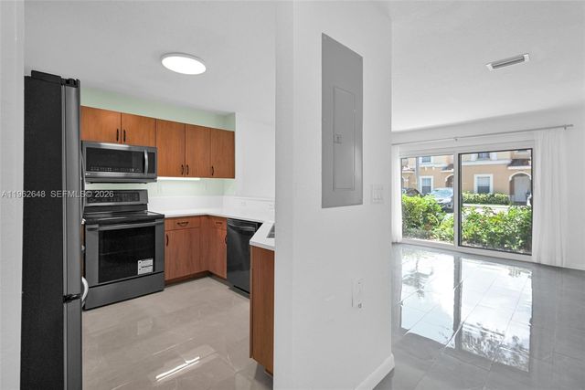 12832 SW 30th St 118, Miramar, FL 33027