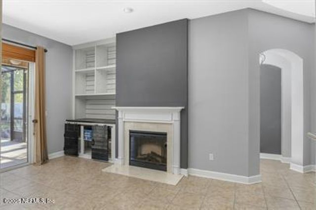 32330 SUNNY PARKE Drive, Fernandina Beach, FL 32034