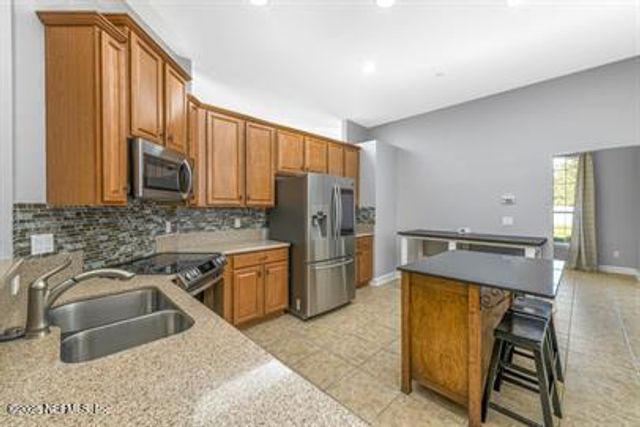 32330 SUNNY PARKE Drive, Fernandina Beach, FL 32034