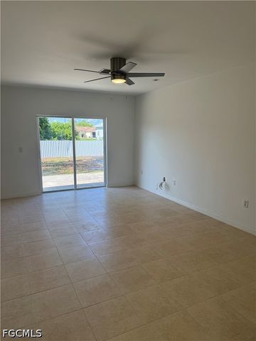 2916 7th ST SW, Lehigh Acres, FL 33976