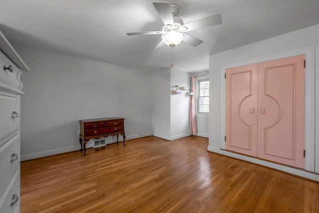 517 McCubbing Drive, Lexington, KY 40503