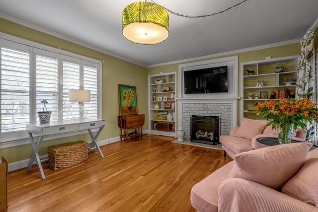 517 McCubbing Drive, Lexington, KY 40503