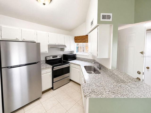 1908 LAKE ATRIUMS CIRCLE 9, Orlando, FL 32839