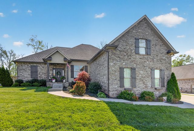 717B N Russell St, Portland, TN 37148