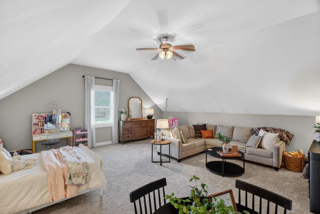 717B N Russell St, Portland, TN 37148