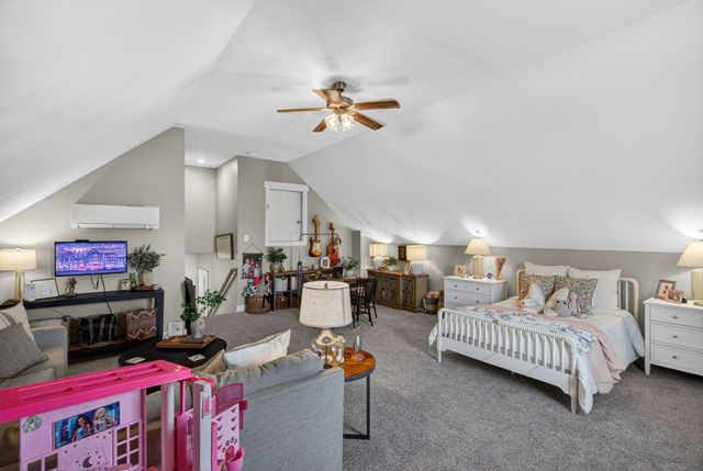 717B N Russell St, Portland, TN 37148