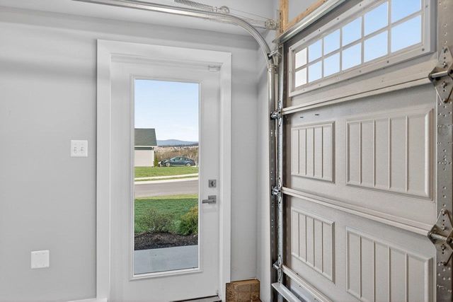 4504 FOUNTAINBRIDGE CT, Rockingham, VA 22801