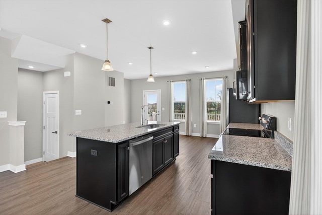 4504 FOUNTAINBRIDGE CT, Rockingham, VA 22801