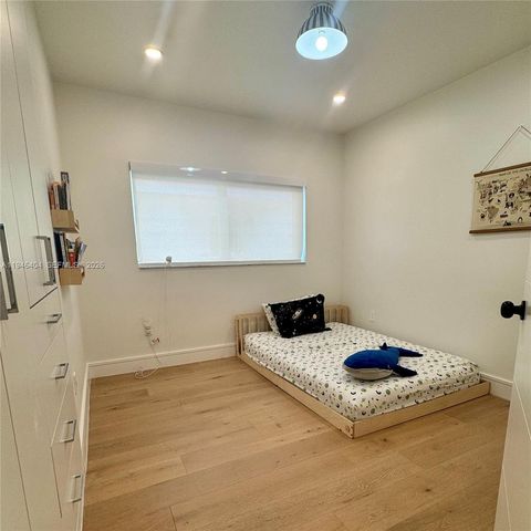 6365 SW 30th St, Miami, FL 33155