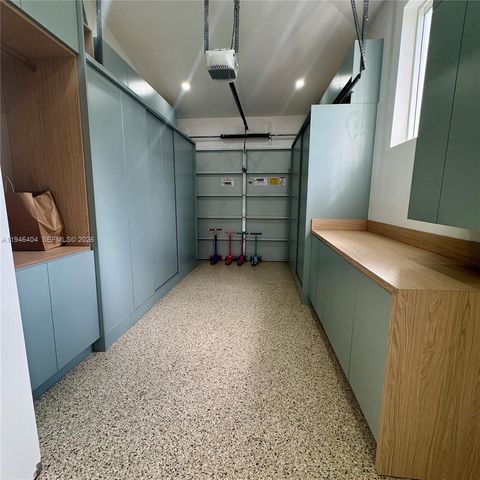 6365 SW 30th St, Miami, FL 33155