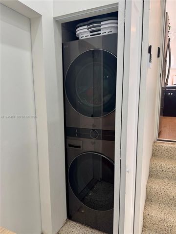 6365 SW 30th St, Miami, FL 33155