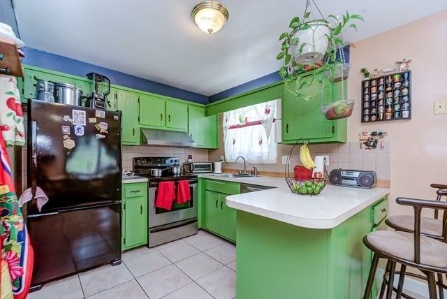2 Andover Terrace 2, Lawrence, MA 01843