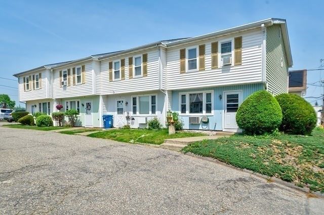 2 Andover Terrace 2, Lawrence, MA 01843