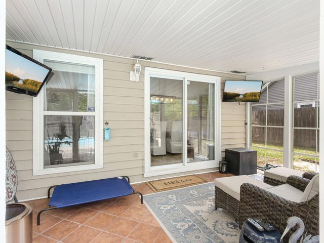 1474 Hidden Bridge Drive, Mount Pleasant, SC 29464