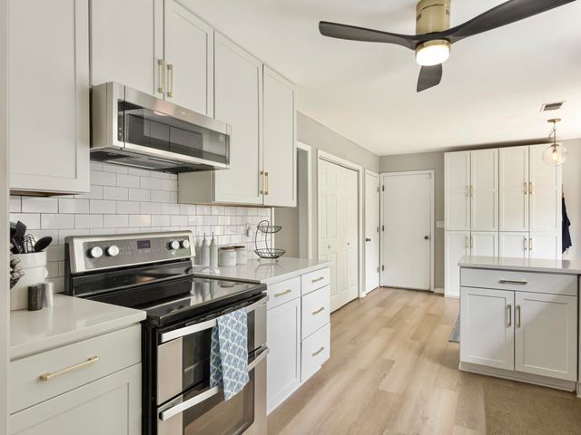 1474 Hidden Bridge Drive, Mount Pleasant, SC 29464