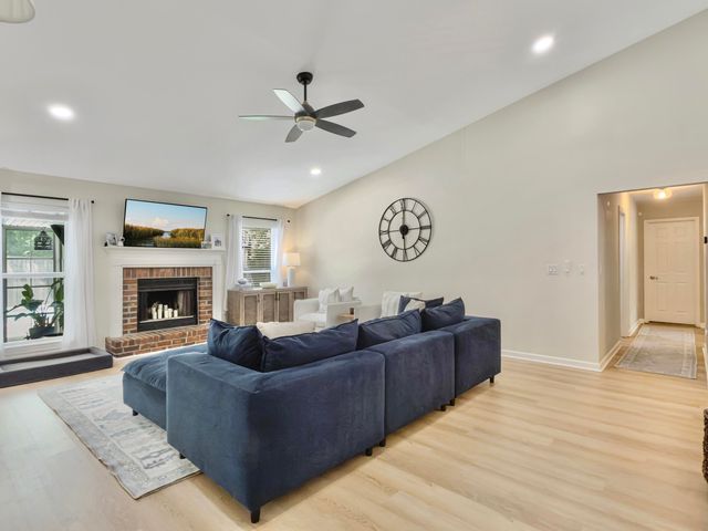 1474 Hidden Bridge Drive, Mount Pleasant, SC 29464
